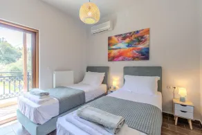 Anna - Three Bedroom Villa, Sleeps 6 - Image 4