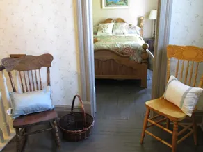 Horseshoe Valley Farm Cottage - Image 5
