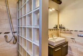 Country House 'El Paller' with Balcony and Wi-Fi - Image 4