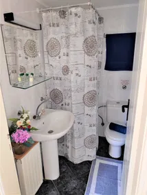 Cozy and bright apartment, next to the beach - Image 2