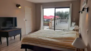 Spacious modern villa for 14 people with sea view, heated pool, SPA - Image 4