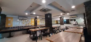 Make your stay relaxing & fun with Free Breakfast & WiFi - Image 3
