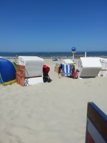 Großes Ferienhaus für bis zu 9 Personen in 4 Schlafzimmern - Image 5