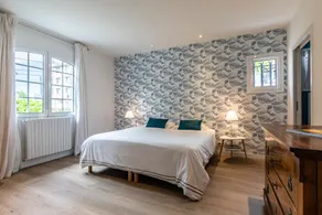 Smukt moderne hus med opvarmet swimmingpool på 8m x 4m - Image 4