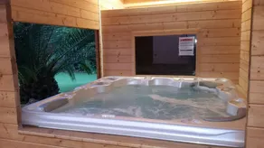 Air-conditioned villa with spa garden 8/10 persons - Image 2