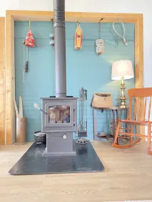 A secluded beachfront retreat for families - pet friendly! - Image 2