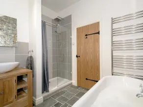 Waterfall Wood Cottage - Image 5