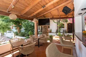 Rena Apartments - Image 3