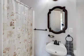Historic 10 Bedroom 6 Bath Victorian ~ 2 Blocks to Cathedral ~ Hidden Arcade - Image 5