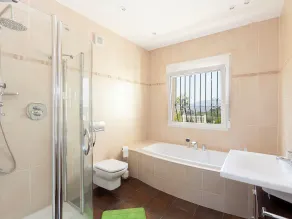 Beautiful private villa for 5 guests with private pool, A/C, WIFI, TV, patio and panoramic view - Image 2