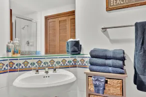 Gorgeous Oceanfront villa with Panoramic views!!! - Image 4