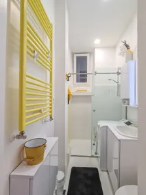 Centrally located apartment - Image 2