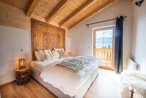Modern chalet with mountain view, sauna, and close to the slopes - Image 5