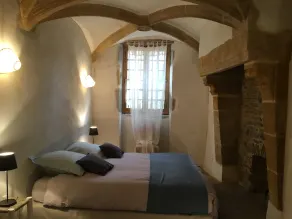 Mansion nel cuore di un affascinante villaggio - Image 3