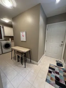 One bedroom and one bathroom with independent entrance, free Wi-fi, free parking - Image 4
