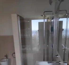 Casa de designer com vista para o mar de 600m2, com piscina e quadra de tênis, Sozopol - Image 4