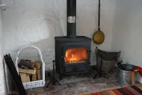 Historic 2bed - Traditional Countryside Retreat - Image 3