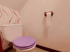 ¡Encantadora casita en la campiña, ideal para familias, con jardín privado y actividades para niños! - Image 4