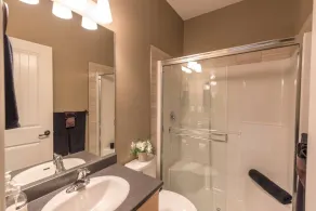Smuk udsigt, 4 soveværelser, 3 badeværelser med bådslip - Image 5