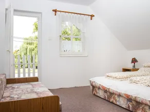 Atemberaubendes alleinstehendes Ferienhaus für 5 Gäste mit TV und Terrasse - Image 5