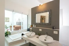 Villa Marghi, modern villa with infinity pool overlooking Lake Trasimeno - Image 3