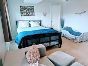 Modern & Private 15 min to Downtown Lincoln Pet Friendly - Image 4