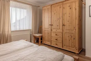 This upper floor apartment offers space for 2 to 3 people and a cozy - Image 4