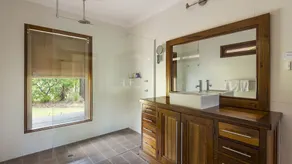 Dalwood Country House - Has It All - Image 4