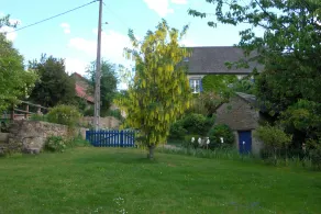 New apartment in a country house with terrace and garden - Image 4