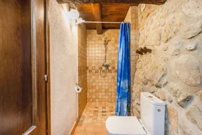 Holiday Home 'Cal Camp Llarg' with Mountain View, Private Pool and Wi-Fi - Image 5