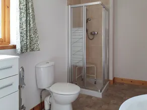 2 bedroom accommodation in North Ballachulish, near Glencoe - Image 4