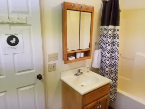 Cabin 3 is a Quiet log Cabin on Lookout Mountain 2 bedroom 2 bath - Image 4