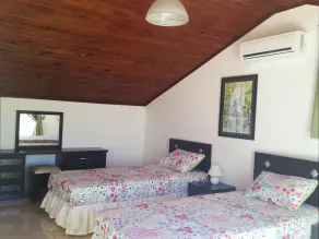 Villa: Private Pool, gated gdn, forest views, 6 minutes to beach, cafe, s'mkts - Image 5