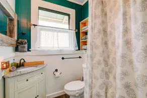 NEW - Hula House wAC- 3BR- Hilo Town - Image 3