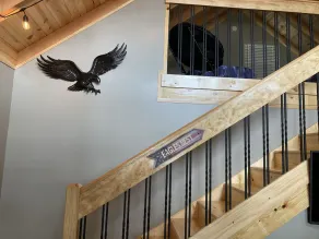 Eagle Cabin a Beautiful Loft Cabin overlooking Rend Lake - Image 2