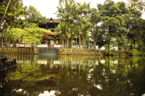 Backwater Retreat - Honeymoon House - Image 3