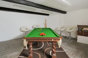 WALTHAM HOUSE, pet friendly, country holiday cottage in Lyme Regis - Image 2