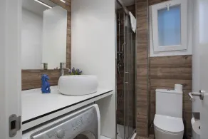 Apartment with pool and parking. Ground floor with garden - Image 2