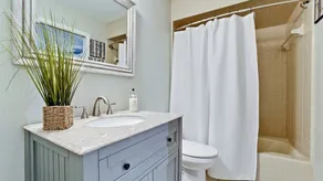 Pine Bay Forest 7521 - Bradenton - Very nice 2 Bedroom /2 Bath villa , maximum occupancy of 4 people. This very nice condo does require a 3 month (90 days) minimum stay . - Image 4