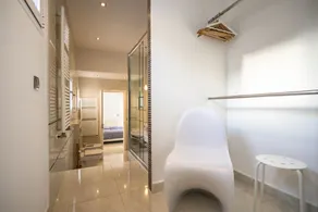Lavish Villa With Infinity Pool and Views - Image 3