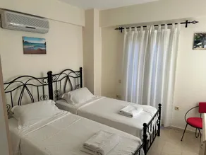2 Bett unabhängige möblierte Wohnung mit Pool, 5 Minuten von der Stadt und Strand entfernt. - Image 5