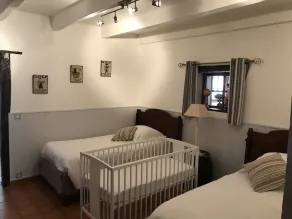 MAISON FAMILIALE DE CHARME - Image 3