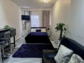 Seaside Escape - Sleeps 4 - Pets Ok - Free Parking - Image 4