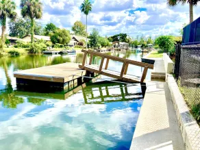 THE RIVER COTTAGE! COME RELAX & UNWIND.  OPEN FLOOR PLAN, HEATED POOL - Image 2