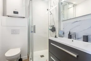 Joli appartement lumineux à 150m de la Mer  (Wi-Fi gratuit) - Image 2