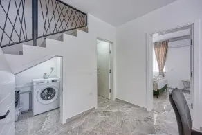 Villa IN - Image 2