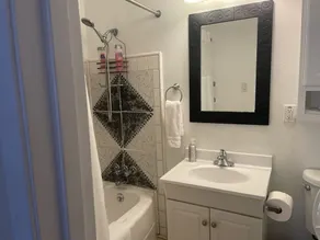 Private two bedroom cottage off Historic Highway 49.  - Image 2