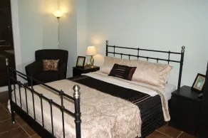 Beautiful Spacious Villa, Heated Private Pool Near to great beaches & Corfu Town - Image 4