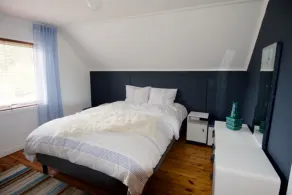 Stunning views to the mountains and sea, sleeps 6people. - Image 5