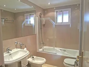 Pent-House, 3 Bedroom, Sleeps 6, Parking - Image 3